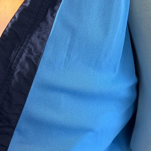 Lands’ End Men’s Navy Windbreaker retractable hood size XL - Picture 7 of 9